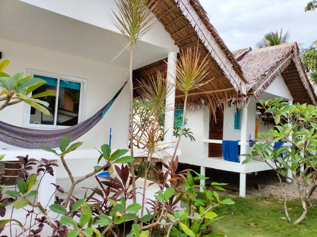 Sand Terrace Beach Bungalows Баан-Тай Екстер'єр фото